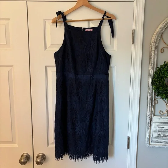 Lilly Pulitzer Kayleigh Shift Dress True Navy Blue Fern Gallery Bow Lace 12 Sun - Picture 4 of 11